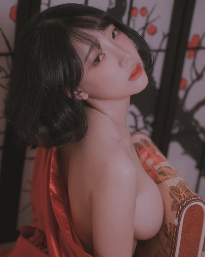 강인경.jpg